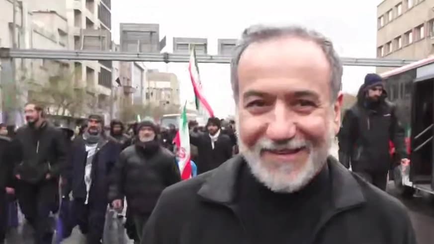 IRAN. ALTI VERTICI PRESENTI ALLA MANIFESTAZIONE DELLA GIORNATA DI QUDS. PARTECIPAZIONE DELLA POPOLAZIONE RELIGIOSA NONOSTANTE I BOMBARDAMENTI. ASSEMBRAMENTO PUBBLICO SEGNALATO.