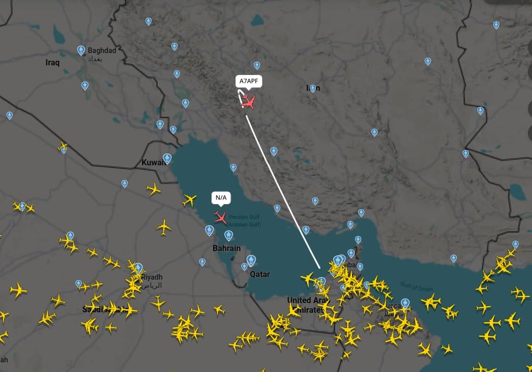 un aereo della Qatar Airways sta  sorvolato lo spazio aereo dell’Iran nonostante l’esistenza di una no‑fly zone,