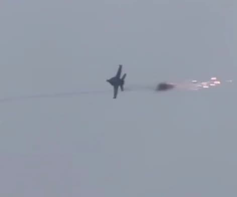 A US plane was actually hit by an Iranian missile slightly in the tail and managed to reach its destination without serious consequences
