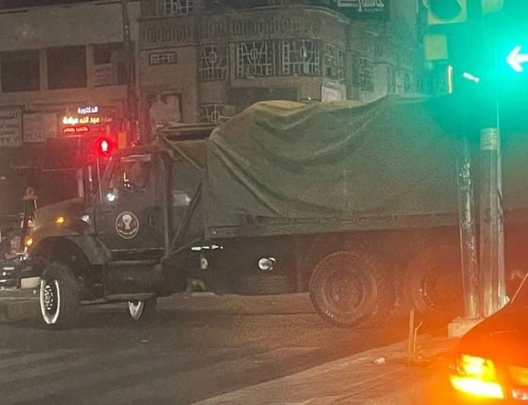 Iraq | Dopo la smentita di Baghdad sulla presunta proposta USA all'Iran, il governo ha disposto il dispiegamento dell'esercito nelle aree di Baghdad dove operano milizie filo-iraniane.