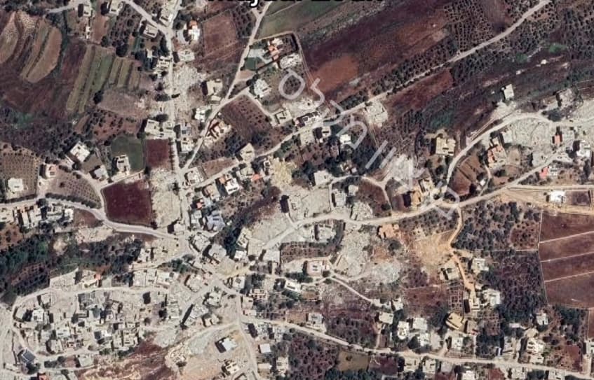 Israel, to hit the Hezbollah tunnels in Lebanon, bombed an entire neighborhood. A violation of the ceasefire, complicity the European hit civilian targets.