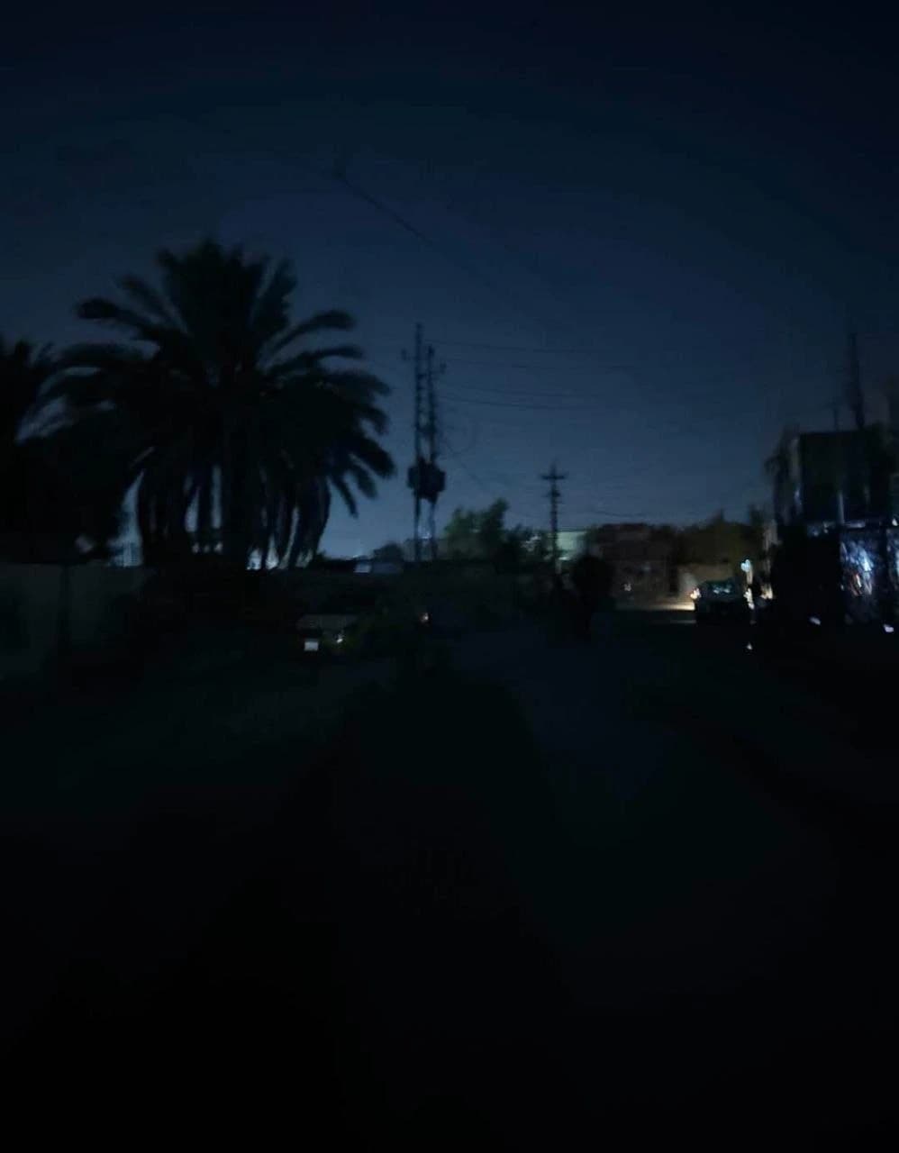 BAGHDAD: blackout in gran parte della città dopo lo sciopero dei gestori dei generatori privati, che protestano contro la mancata fornitura di carburante da parte del governo.
